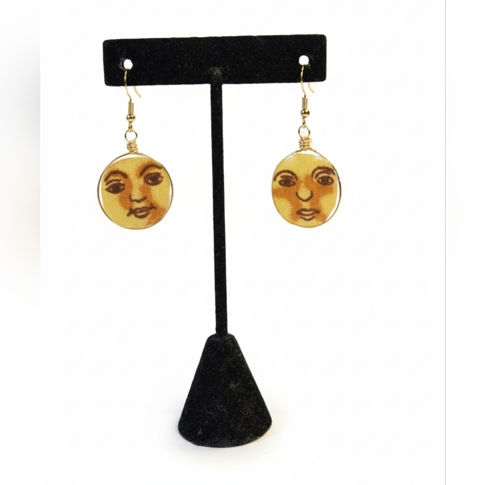 Sun Face Gold Earrings